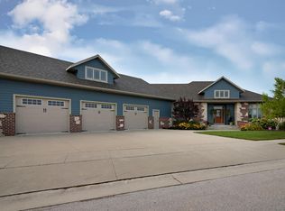 1004 S 2nd St, Cedar Grove, WI 53013