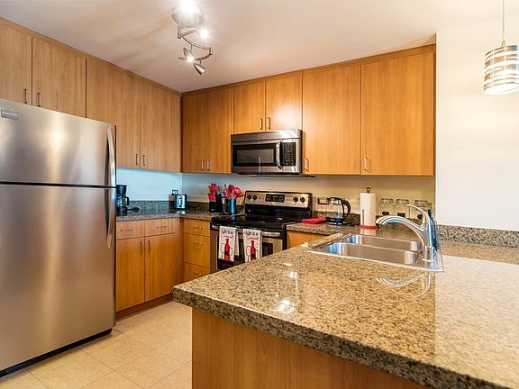 5th image of 1080 Park Blvd Unit 1003