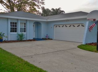 1662 E Groveleaf Ave, Palm Harbor, FL 34683
