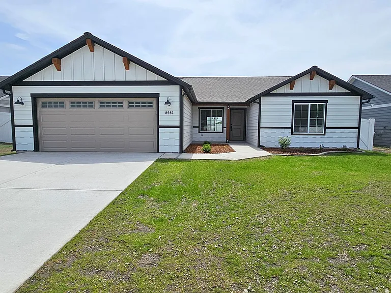 8982 W Disc Ave — Photo 1