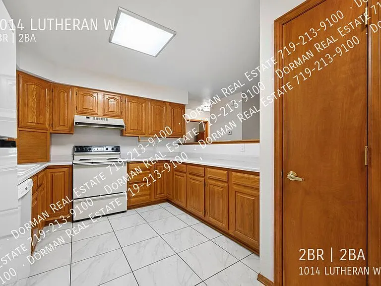 1014 Lutheran Way — Photo 3