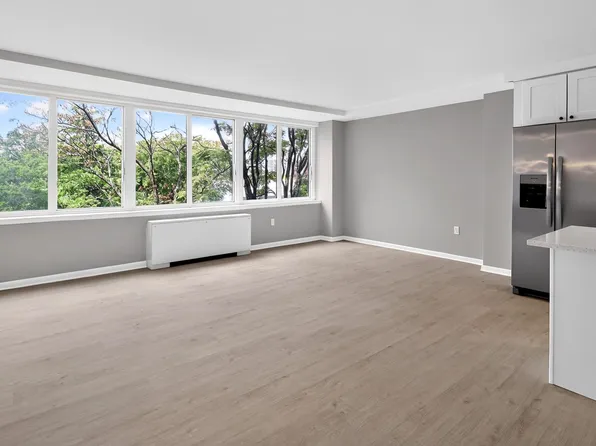 922 24th St NW APT 521, Washington, DC 20037