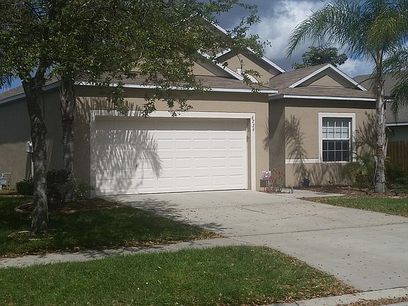 3rd image of 6736 Monarch Park Dr