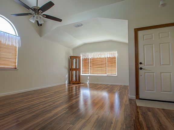5th image of 2785 Costa Ct
