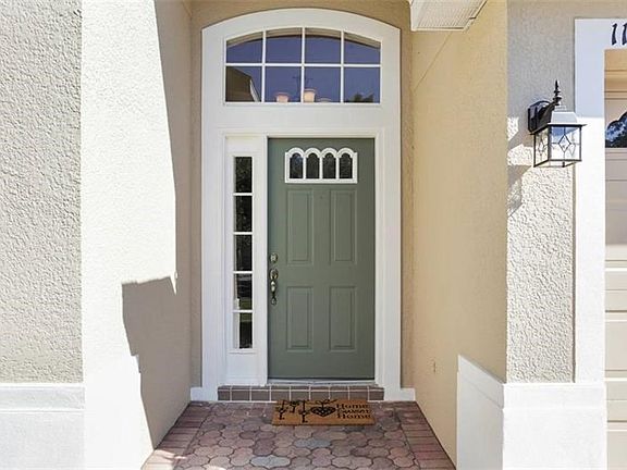 Fresh interior & exterior paint!