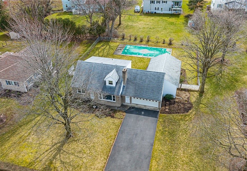 136 Lincoln Rd, Newark, NY 14513 Zillow