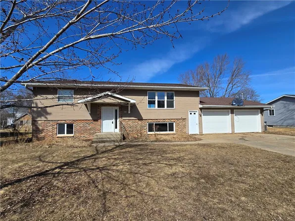 828 E Taft Street, Blair, WI 54616