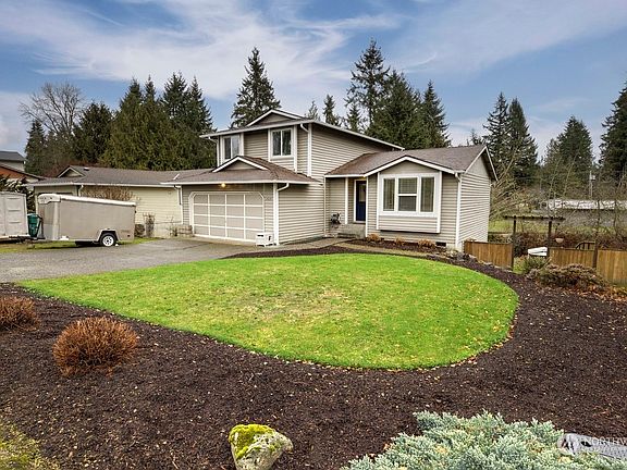 3rd image of 2021 130th Drive NE