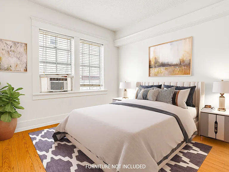 1050 Orange Ave #1050 — Photo 7
