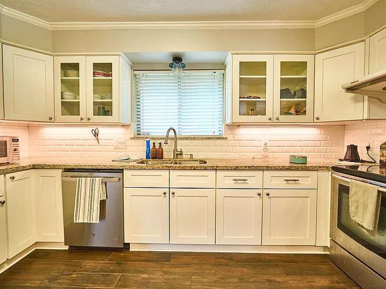 5506 Dumfries Dr — Photo 16