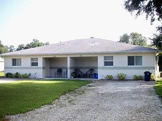 2nd image of 1043 Meadow Rd