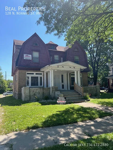 Building Photo - 128 N Normal St #4