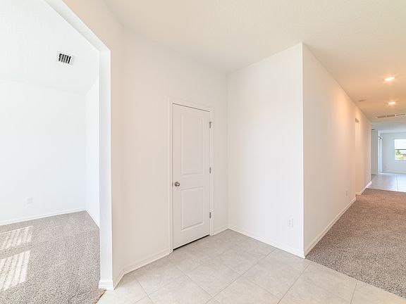 3rd image of 121 Daylily Blvd #X3rc3j