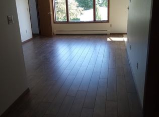 811 S Olson Ave APT C, Shawano, WI 54166