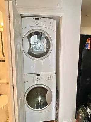 Rented by Corcoran | media 31