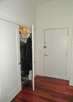 Rented by Bank Neary | media 18