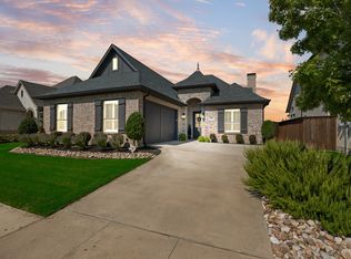 2225 Somercrest Pl, Midlothian, TX 76065