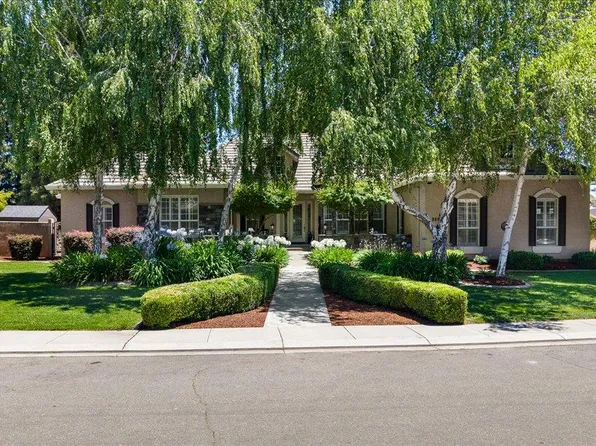 9900 Country Oak Ct, Oakdale, CA 95361