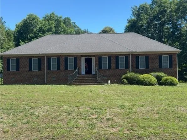 231 Pleasant View Dr, Aylett, VA 23009
