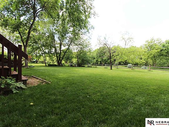 3rd image of 1212 N 164th St