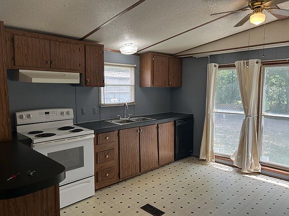 5th image of 248 Marjorie Cv