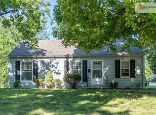 8200 Grand Ave, Kansas City, MO 64114