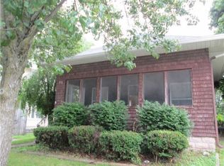 413 E Walnut St, Greencastle, IN