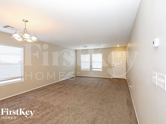 3rd image of 8321 Vickers Canyon St