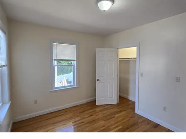3 Gannett St APT 3, Dorchester, MA 02121
