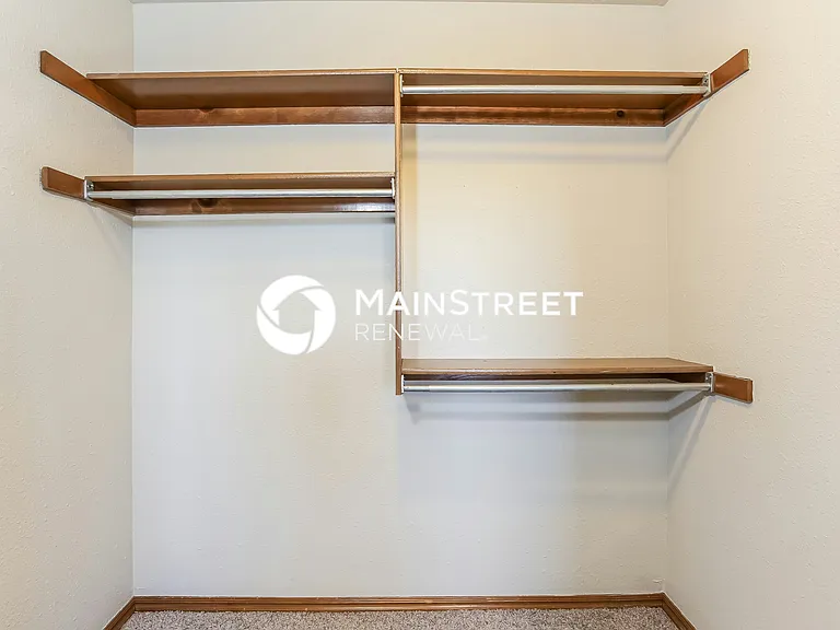 Walk In Closet