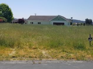 95 Fruitland Ave, Royal Oaks, CA 95076