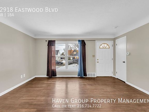 3rd image of 12918 Eastwood Blvd