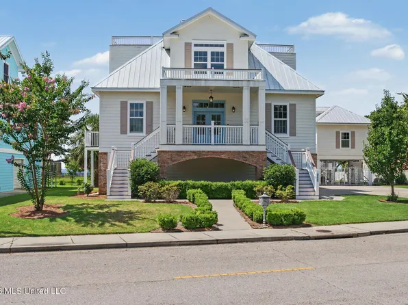 715 2nd St, Gulfport, MS 39501