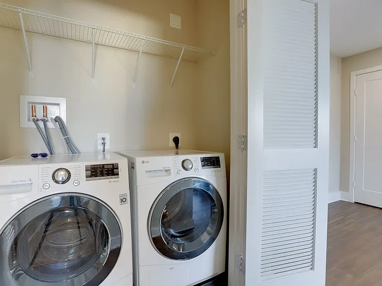 Washer/Dryer