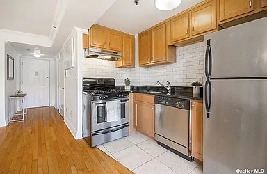 Rented by Century 21 American Homes