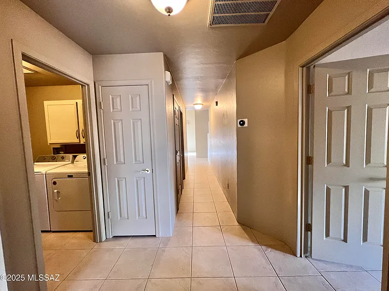 8679 N Ahwatukee Way — Photo 22