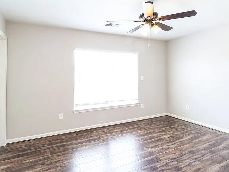 3620 Luton Ct — Photo 11