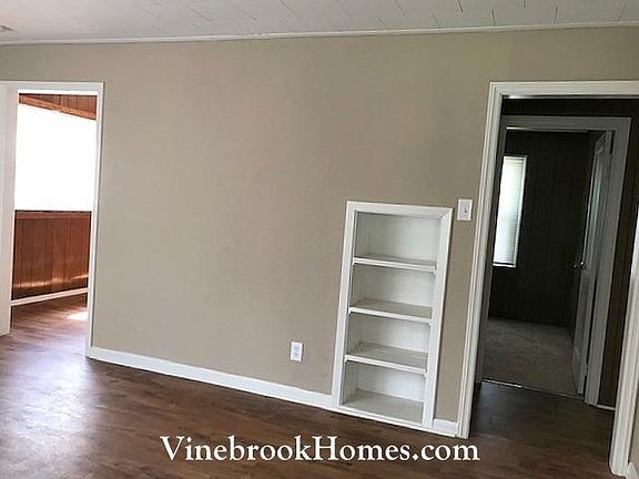 5th image of 3622 N Hartman Dr