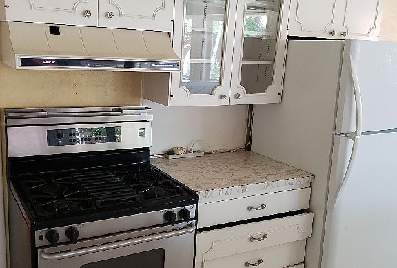 3rd image of 2136 Dena Dr