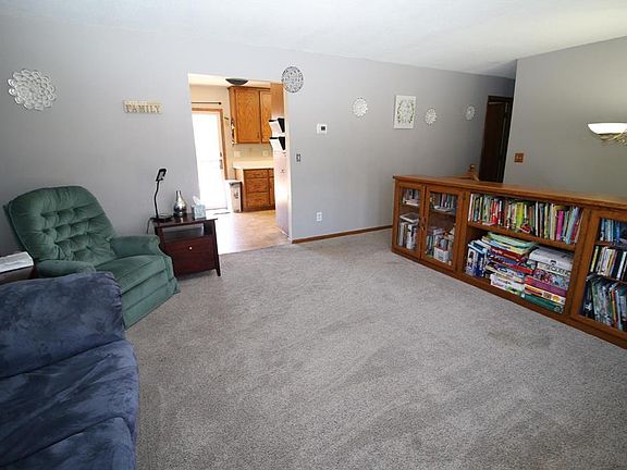 2nd image of 1213 14th Ave SE