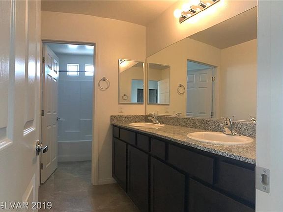 4th image of 5837 Middle Rock St