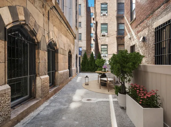 463 West 142nd Street image 6 of 10