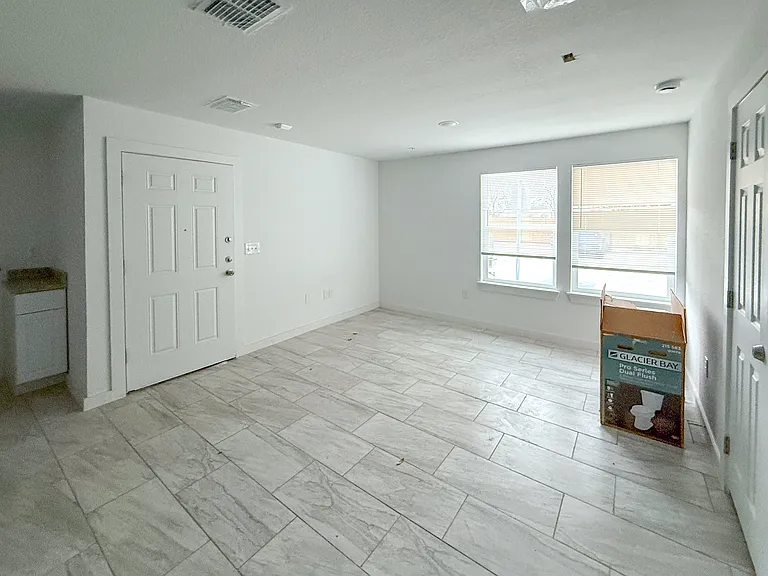 346 Ware Blvd #1201 — Photo 10