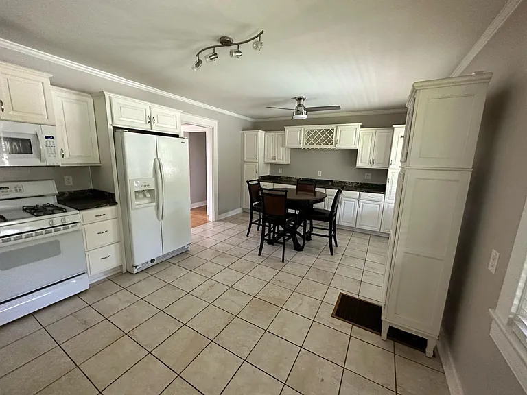 2123 Dorothy Ave #4 — Photo 13