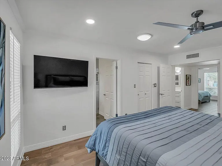 3351 E Las Rocas Dr — Photo 29