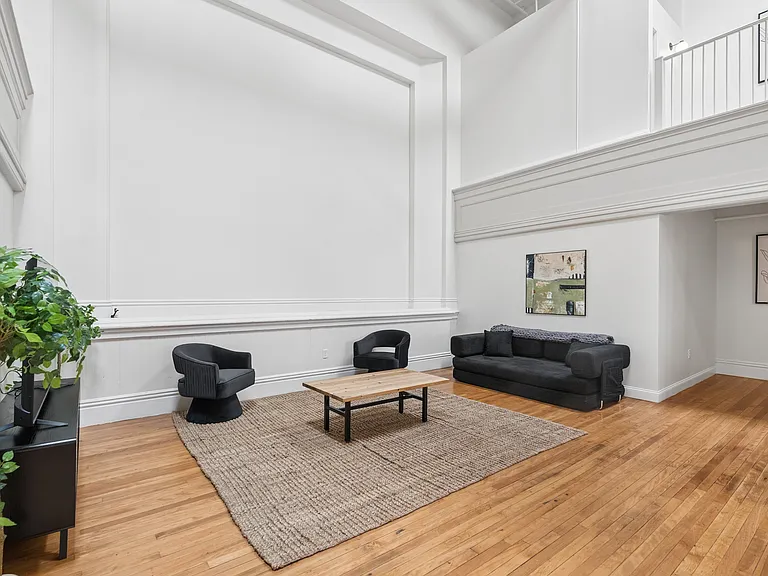 129 Main St #302 — Photo 7