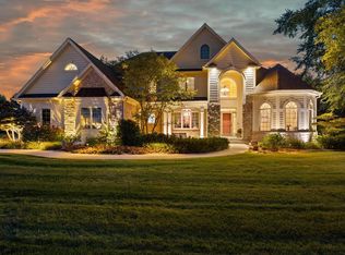 264 Steeple Point CIRCLE, Delafield, WI 53018