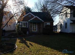 3021 Schneider Rd, Toledo, OH 43614