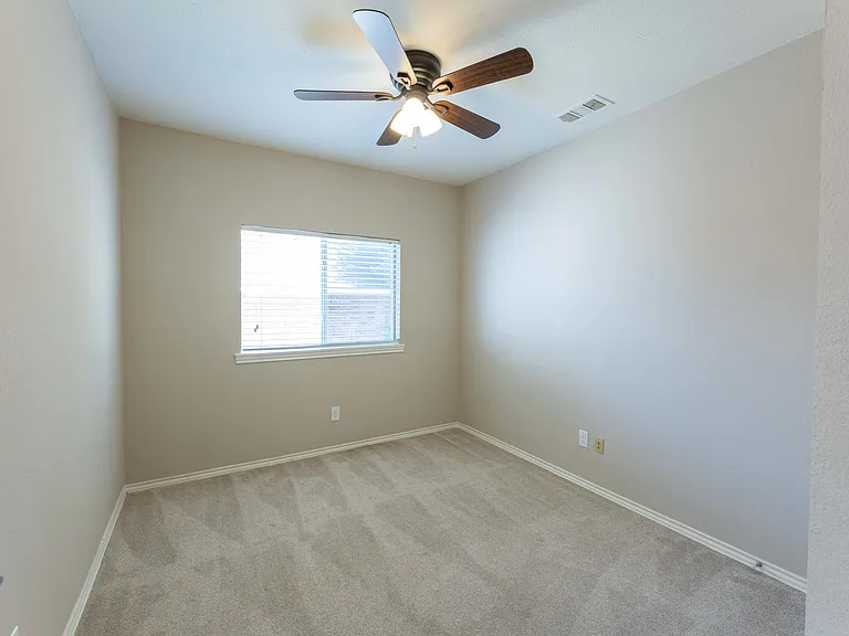 3015 Oak Dr — Photo 25