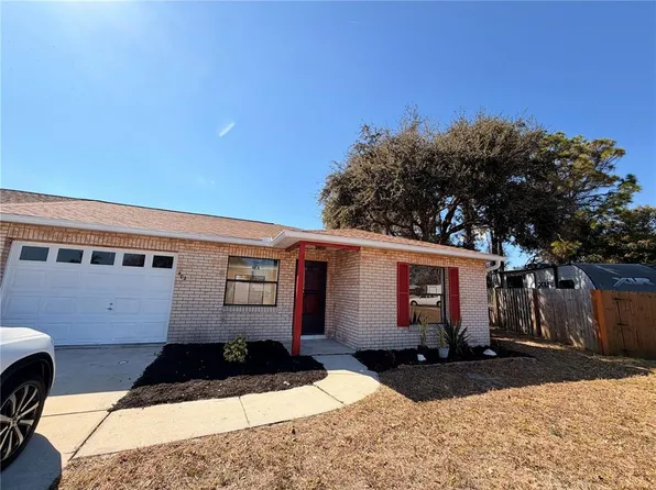 502 Sandpiper Ct, Edgewater, FL 32141